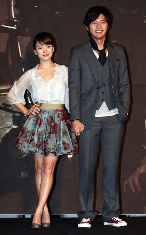 Song Hye Kyo - Hyun Bin: Cặp đôi phim giả tình thật đẹp nhất xứ Hàn, cái kết toang vì tiểu tam? - Hình 2