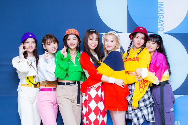 Bất chấp nghi án đạo nhạc Ava Max, hit mới của đàn em Apink trở thành hiện tượng nhờ dance challenge gây bão - Hình 7