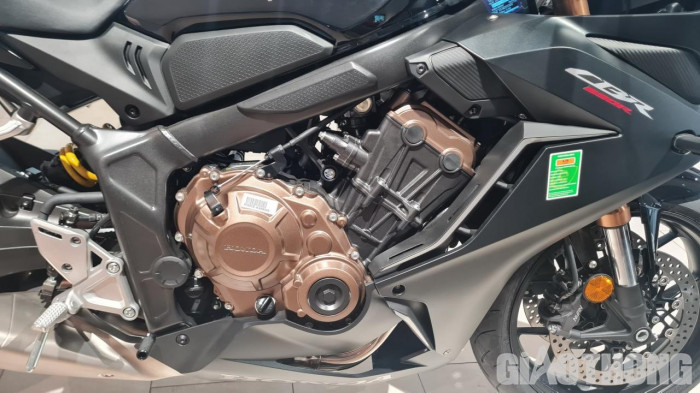 Cận cảnh bộ đôi Honda CB650R và CBR650 2021 hoàn toàn mới vừa về Việt Nam - Hình 5