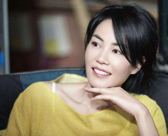 Được hỏi về người tình của bố, con trai Trương Bá Chi khiến Cnet bất ngờ với câu trả lời thể hiện EQ cao ngỡ ngàng - Hình 2