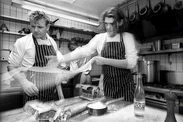 Gordon Ramsay - Sở hữu khối tài sản khủng nhưng trước đó hạnh phúc từng là điều xa xỉ - Hình 1