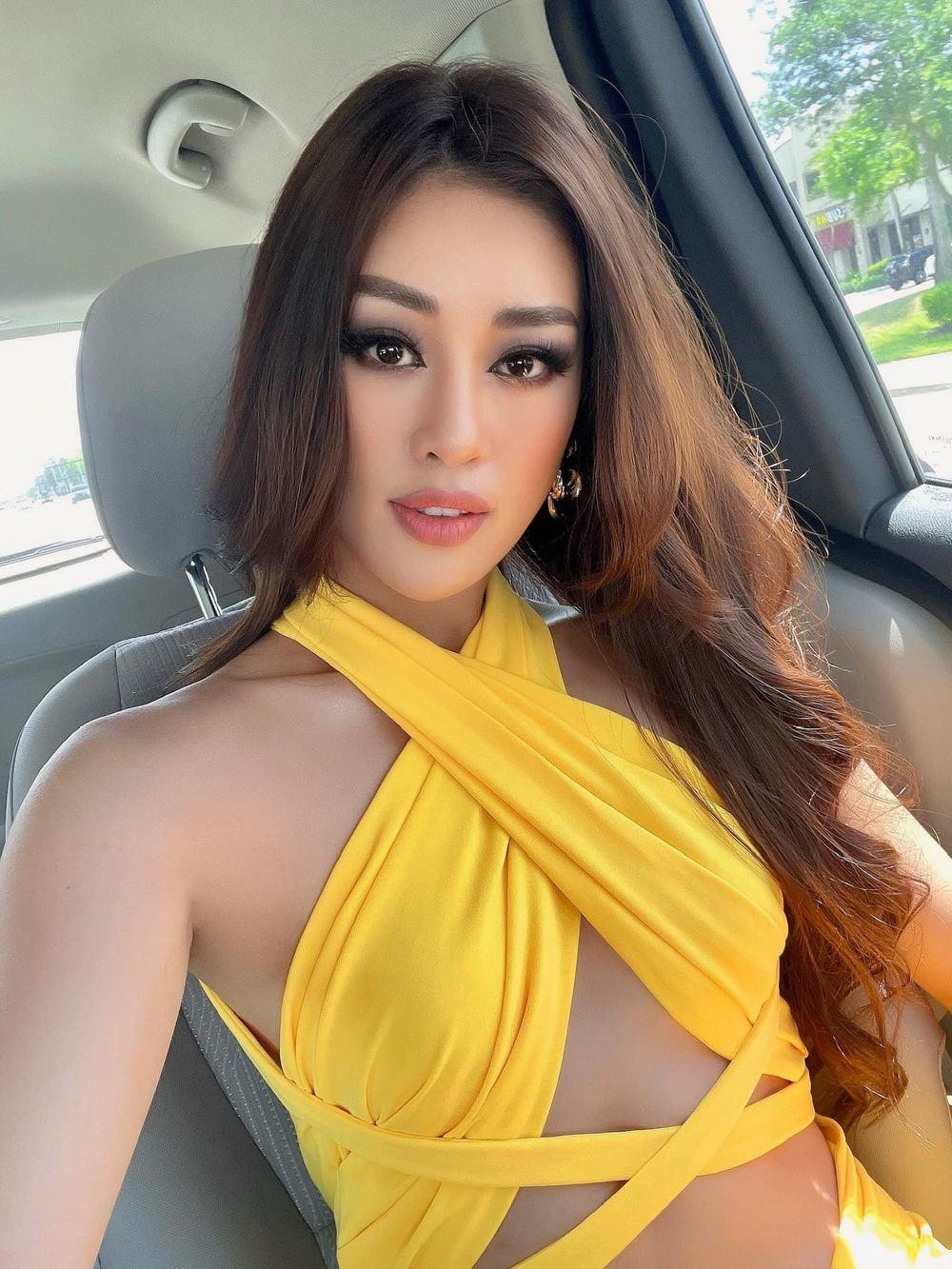 Miss Universe: Hoa hậu Khánh Vân mặc mẫu váy cắt xẻ cực hiểm hóc, gam màu rực rỡ - Hình 4