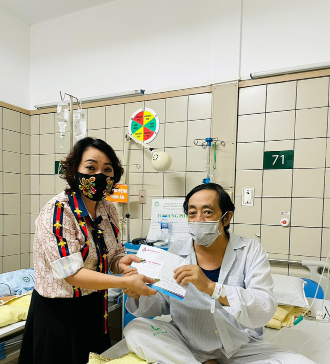 Nghệ sỹ Giang Còi: Ung thư chuyển nặng, ra máu nhiều, lại phải nhập viện - Hình 2