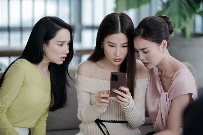 Gia tài phim ảnh của dàn cast Running Man Việt mùa 2: Nhìn qua toàn ngôi sao phòng vé, nữ hoàng rating thế này! - Hình 15