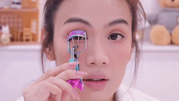 Học Đào Bá Lộc cách make-up xinh như gái Thái - Hình 10