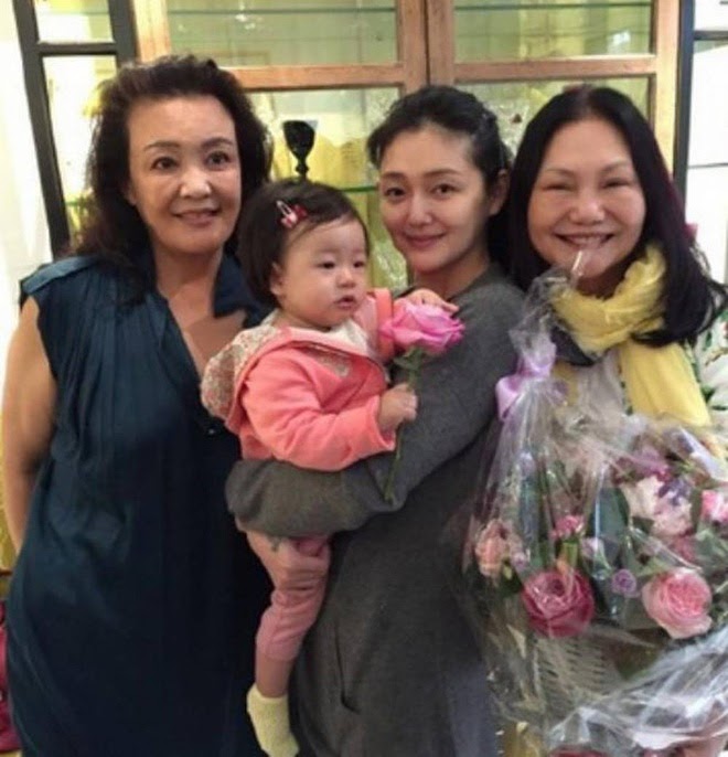 Tu Hy Vien&#39;s mother-in-law likes to criticize her daughter-in-law, affirming that Uong Tieu Phi is a good husband - Photo 1