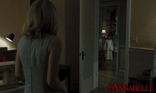 10 cảnh ghê nhất từ vũ trụ The Conjuring: Top 1 kinh dị vẫn không phải chị đại Annabelle? - Hình 7