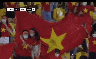 Báo Trung Quốc nói về cảnh tượng kỳ lạ ở tuyển Việt Nam tại vòng loại World Cup - Hình 1