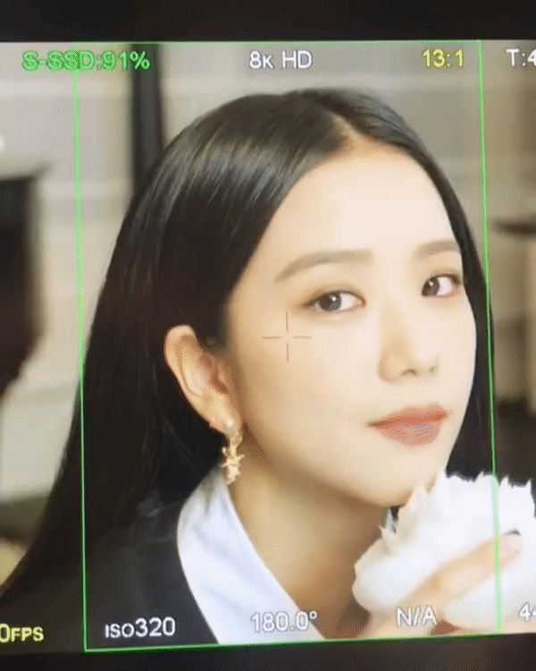 Jisoo (BLACKPINK) gây nổ sự kiện toàn cầu khủng Dior Cruise 2022, vào Instagram xem ảnh hậu trường zoom cận còn choáng hơn - Hình 7