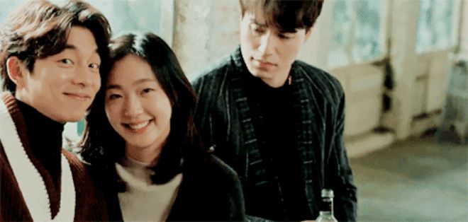 Thần chết Lee Dong Wook và cô dâu Goblin Kim Go Eun tái ngộ sau 4 năm: Visual vẫn đỉnh, soi kỹ mới bất ngờ về mối quan hệ của cặp đôi - Hình 4