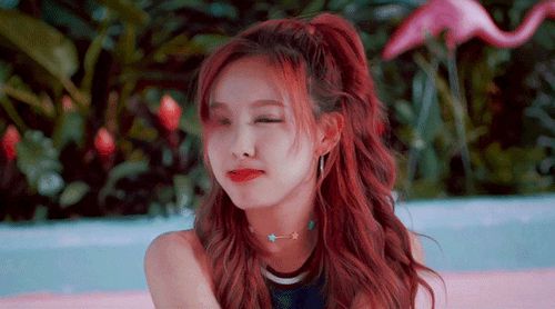 Twice than thở vì thói nói siêu nhiều của chị cả Nayeon - Hình 3