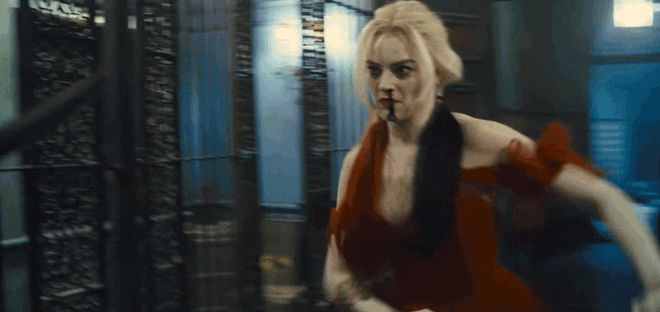 The Suicide Squad tung trailer đẫm máu, Harley Quinn đã tìm được trai đẹp thay thế Joker? - Hình 1