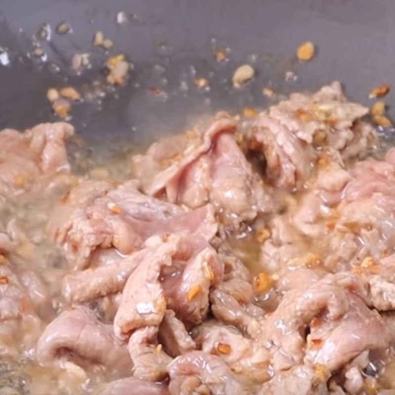 Cách nấu canh rong biển thịt bò đậu hũ nấm kim châm thanh mát, đơn giản - Hình 6