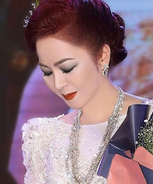 Bà Phương Hằng chính thức khoá Facebook sau loạt ồn ào bóc phốt - Hình 2