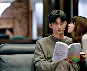 Doom At Your Service tập cuối: Seo In Guk có tái sinh quay về bên Park Bo Young? - Hình 1