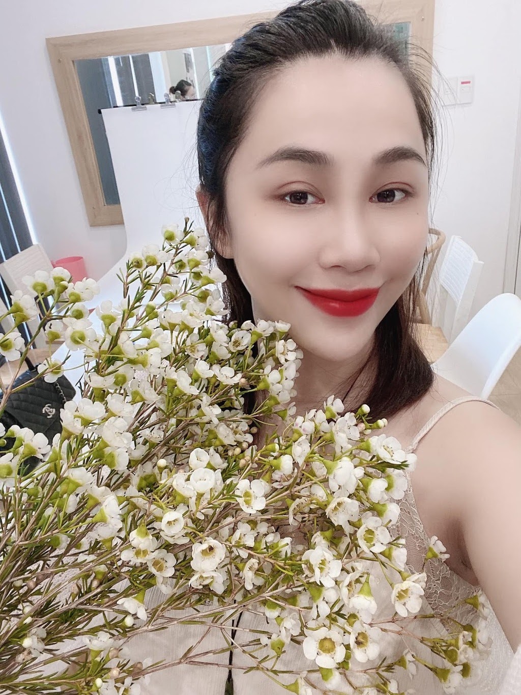 Nhà văn Gào bị cư dân mạng dìm hàng không thương tiếc: Lừa đảo, nói dối, chợ búa - Hình 3