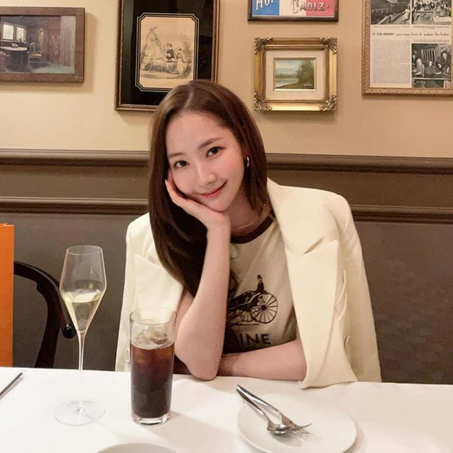 Phát hiện nhà của Park Seo Joon - Park Min Young cách nhau có... 10 mét: Bước chân sang là hẹn hò được còn gì? - Hình 4