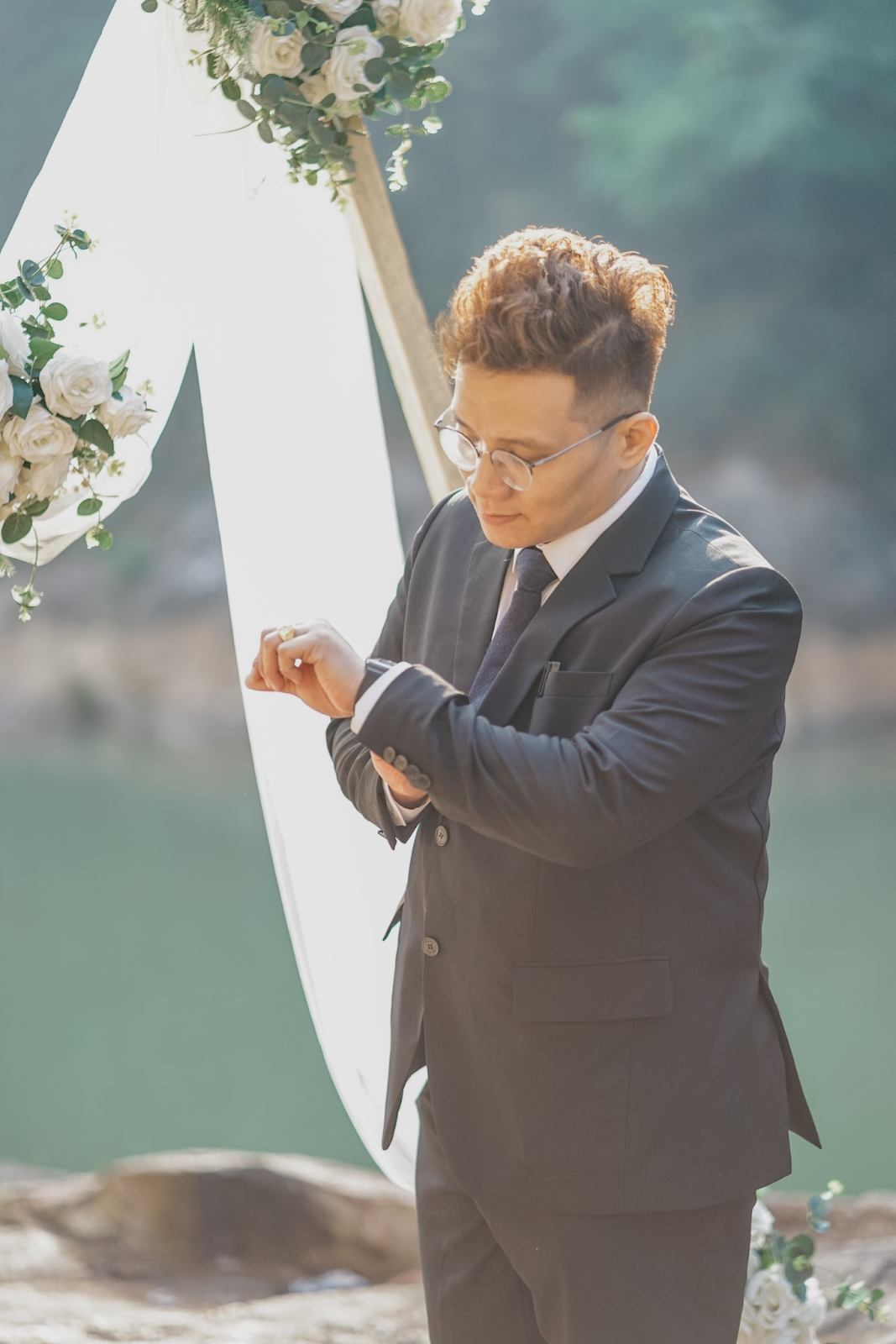 Bà Phương Hằng trở mặt thành thù với Nhâm Hoàng Khang, vì bị tố dùng chiêu trò khi dừng từ thiện? - Hình 1
