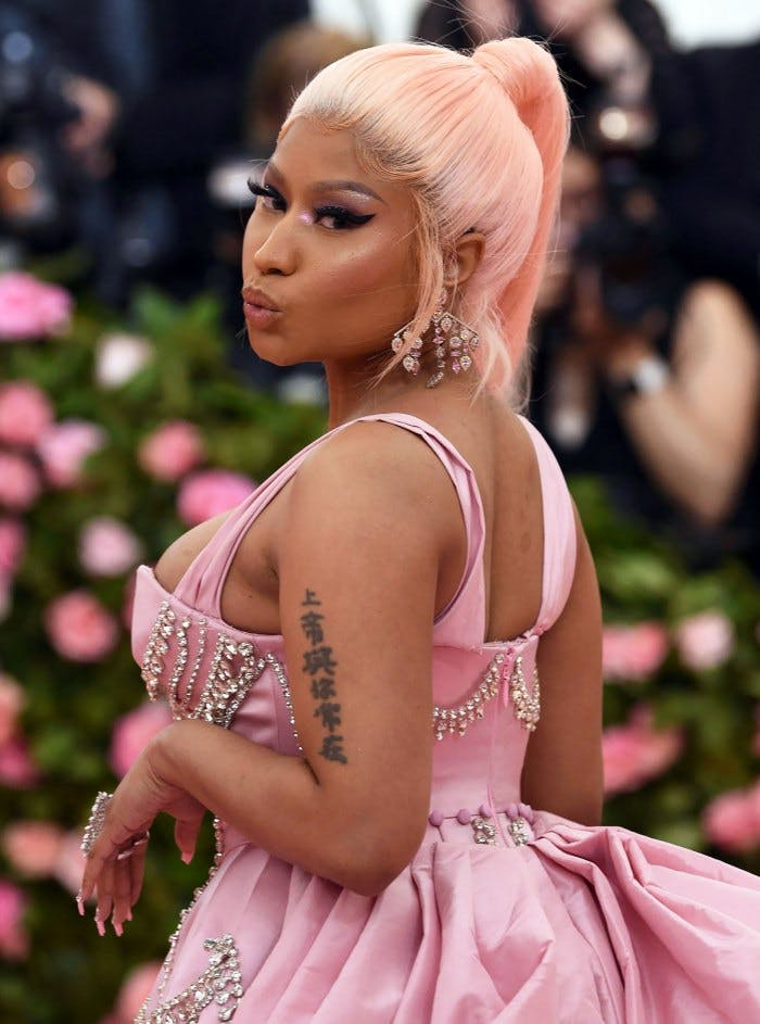 Lil Kim khiêu chiến rap battle với Nicki Minaj kẻ thù không đội trời chung suốt một thập niên - Hình 4