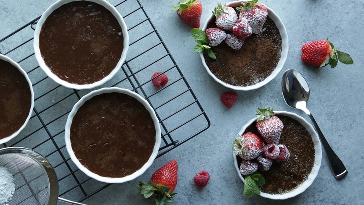2 cách làm kem cháy - creme brulee socola thơm ngon mới lạ đơn giản - Hình 1
