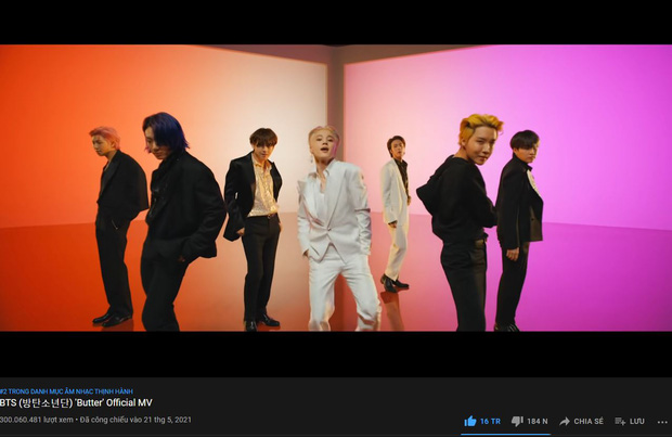 BTS vượt BLACKPINK nhưng không thể phá kỉ lục của Taylor Swift, thua nhóm nữ lội ngược dòng đầu năm tại Hàn - Hình 1
