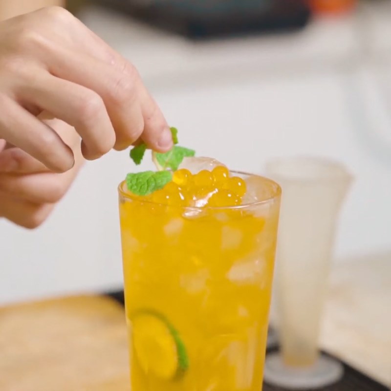 Cách làm trà chanh đào thanh mát, giải nhiệt, ngon như ngoài quán - Hình 11