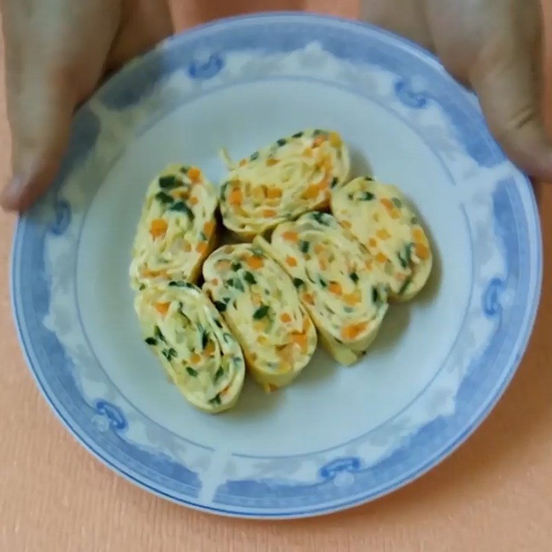 Cách làm trứng cuộn rau củ thơm ngon, bổ dưỡng cho gia đình - Hình 12