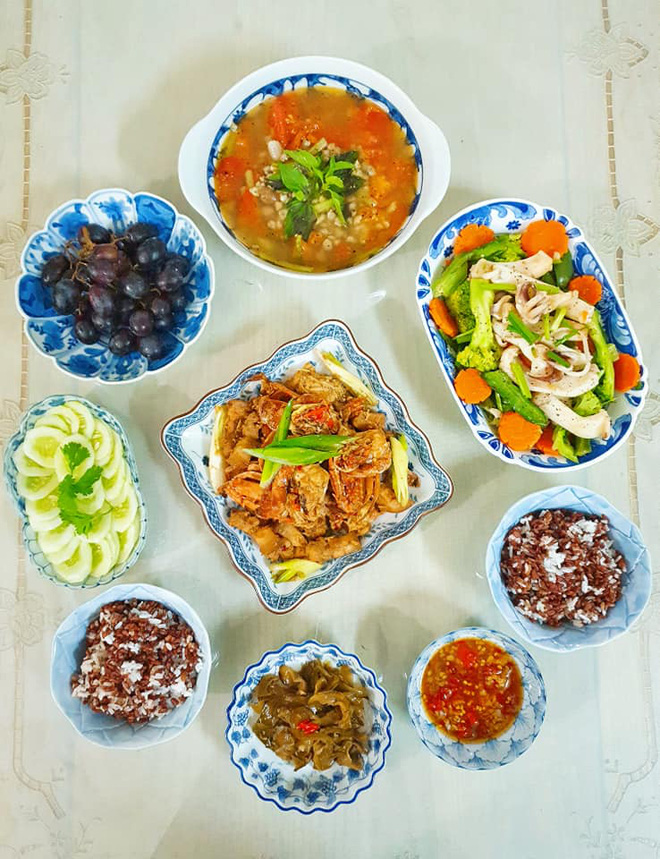 Đường đua Cơm nhà là best vào hồi gay cấn: Có người mang luôn 80 mâm cơm để thách đấu - Hình 9
