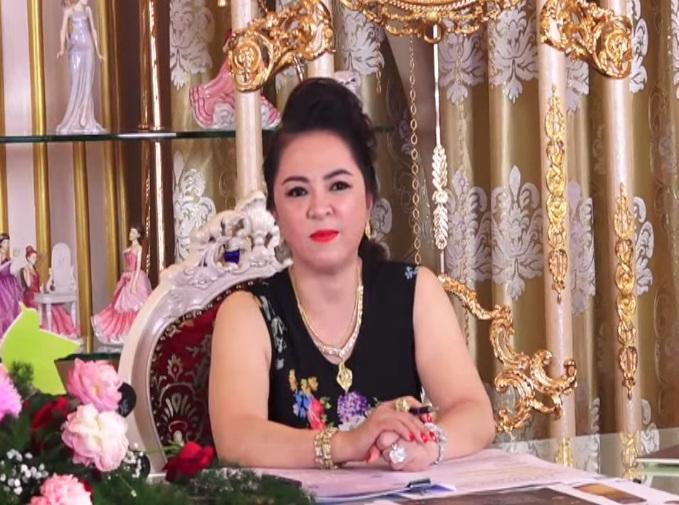 Phi Nhung nhắn bà Phương Hằng: Em không làm gì có lỗi với lương tâm - Hình 3