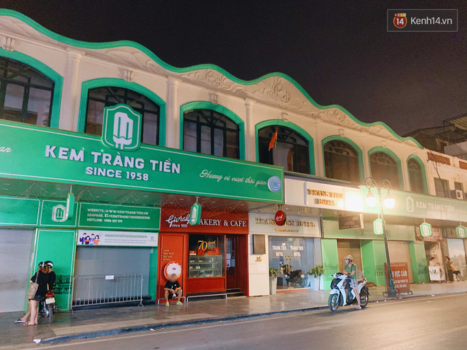 Tình hình 5 tụ điểm ăn chơi đông vui nhất Hà Nội bây giờ thế nào: Nơi lác đác xe đi qua, nơi vắng tanh không bóng người - Hình 10