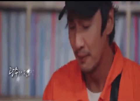 Lee Kwang Soo và hành trình ở Running Man: Khởi đầu bằng nước mưa, kết thúc đẫm nước mắt - Hình 4