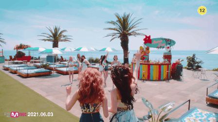 TWICE và EXO cùng tung teaser MV: Bên nữ bùng nổ vibe mùa hè, bên nam huyền bí với 1 từ tiếng Việt xuất hiện - Hình 2