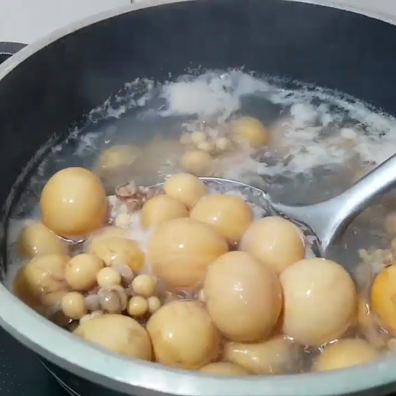 3 cách làm trứng gà non xào mướp, bơ tỏi và hành béo ngậy ăn cực mê - Hình 40