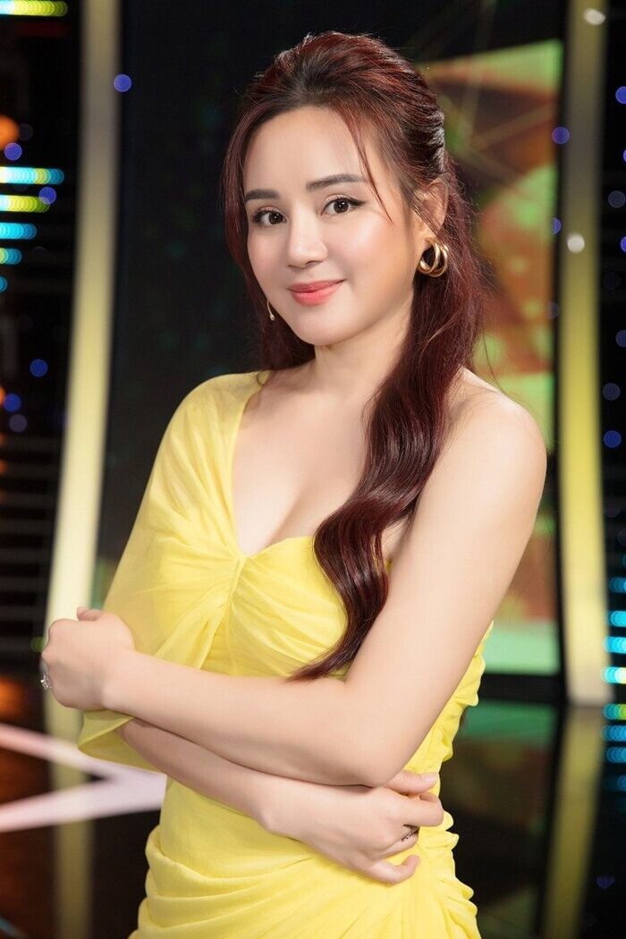Thu Hoài bị tố mua giải Hoa hậu trắng trợn giá 100.000 USD - Hình 2
