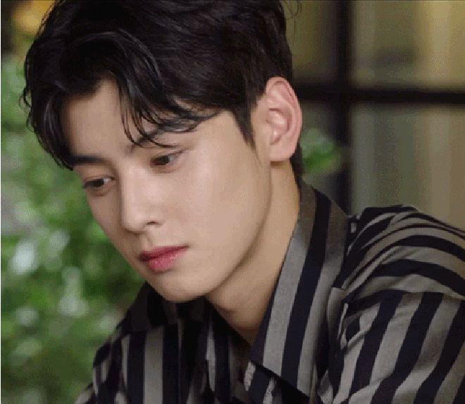 Bom tấn của Lee Jong Suk bị dự đoán sẽ xịt ngóm vì Cha Eun Woo, fan phản pháo: Chưa chiếu sao biết hay vậy? - Hình 5