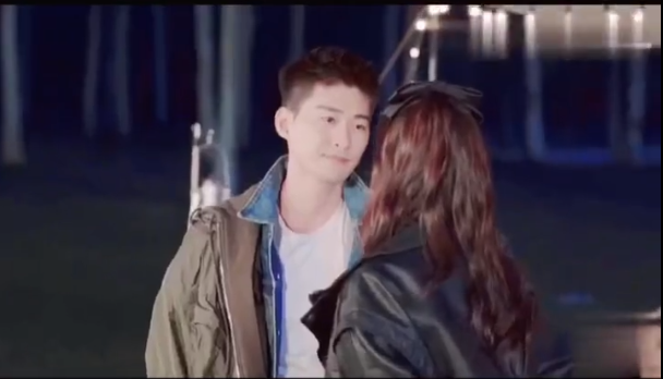 Trương Hàn trao ánh mắt ngọt ngào cho Mạnh Tử Nghĩa hệt như với Trịnh Sảng 12 năm trước - Hình 1