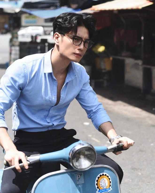 CEO Huy Trần lộ ảnh khóa môi Ngô Thanh Vân cực ngọt - Hình 9