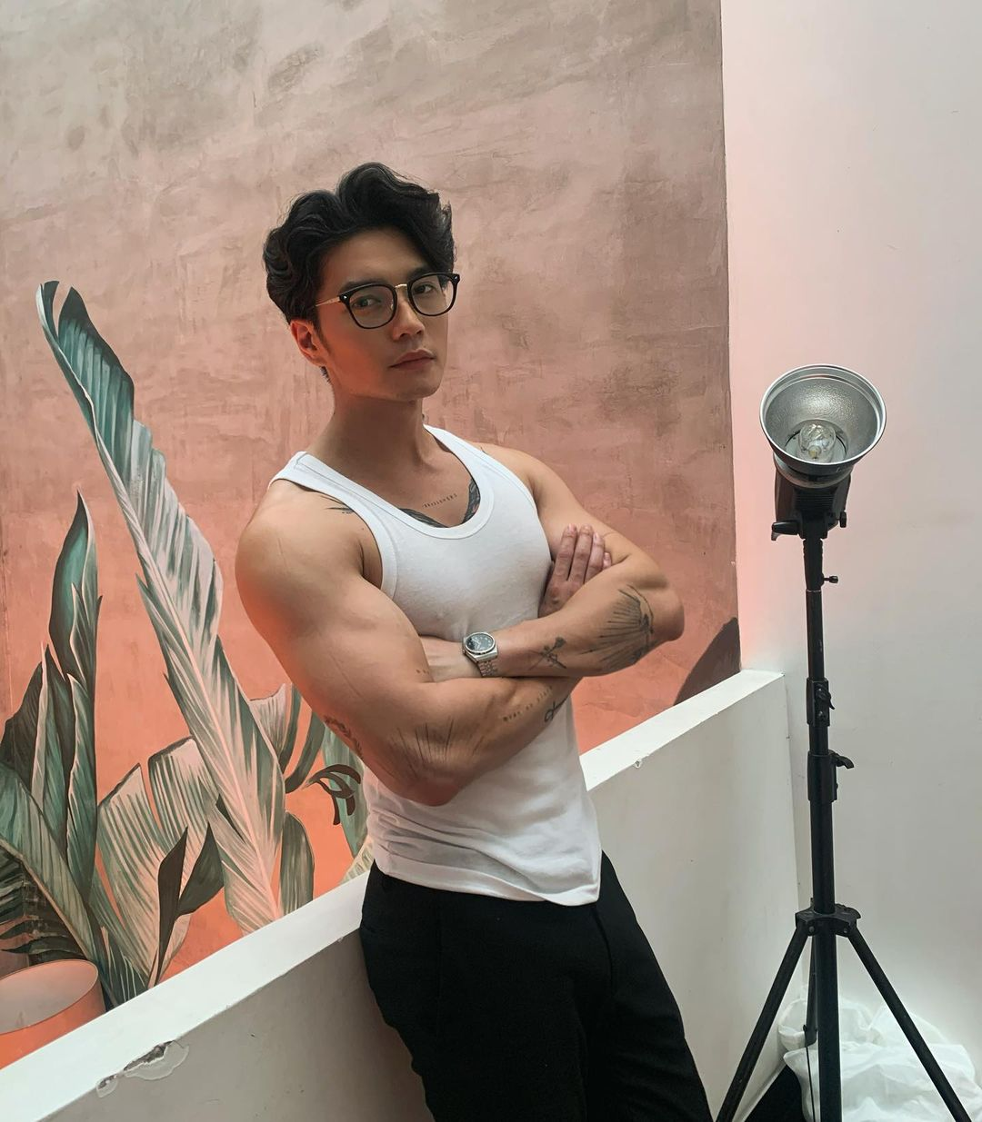 CEO Huy Trần lộ ảnh khóa môi Ngô Thanh Vân cực ngọt - Hình 7