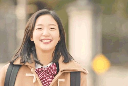 Cô dâu yêu tinh Kim Go Eun phí hoài nhan sắc khi để những kiểu tóc ngắn cực khó hiểu - Hình 1