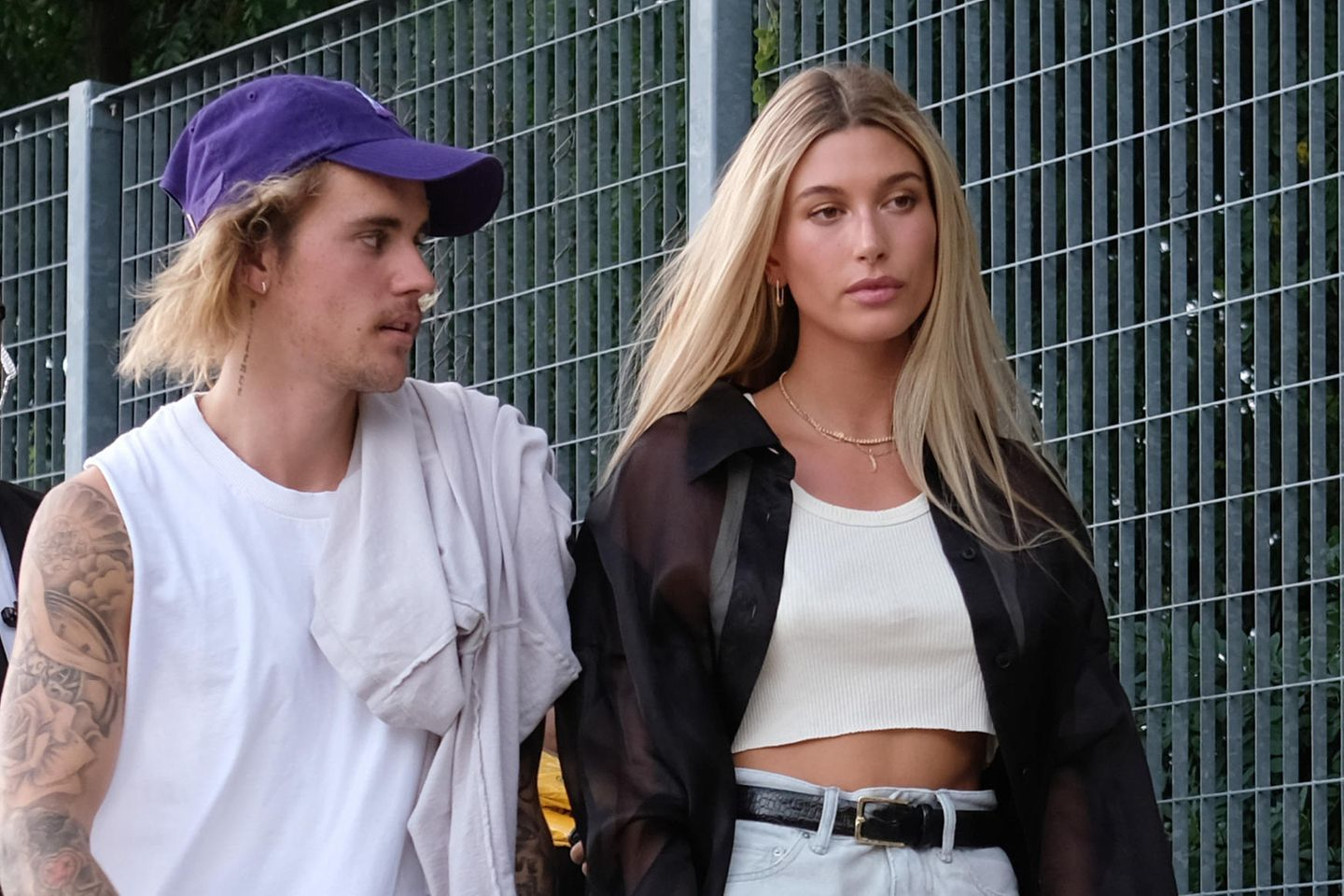 Hailey lên tiếng khi Justin Bieber bị chỉ trích quát mắng vợ nơi công cộng - Hình 3