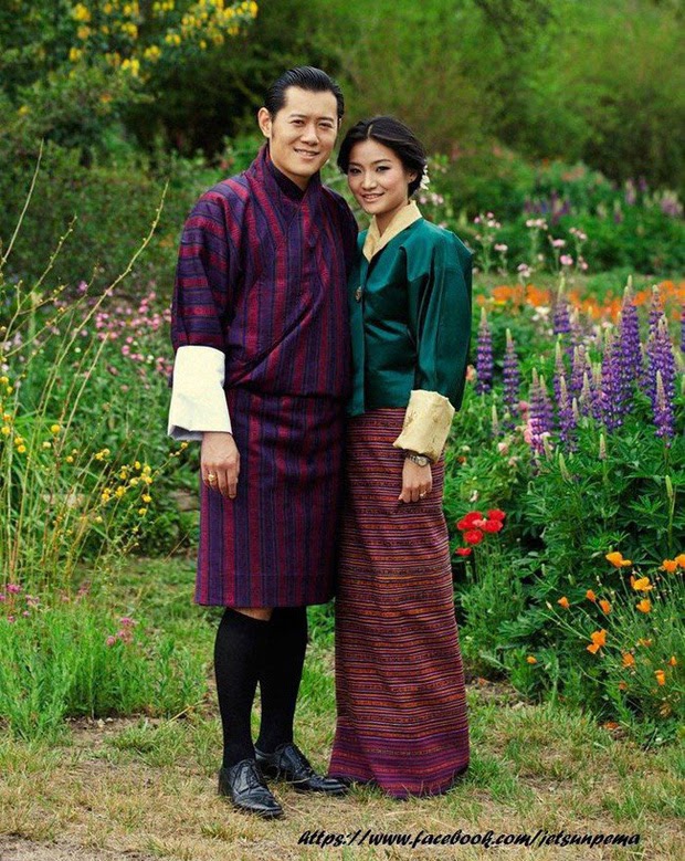 jetsun-pema---hoang-hau-bhutan-van-nguoi-me-va-tinh-yeu-co-tich-o-xu-so-hanh-phuc-nhat-the-gioi-ea8-5891336.jpg