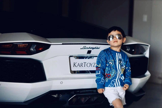 Cuộc sống ngậm thìa vàng chuẩn richkid của con trai Đan Trường - Hình 2