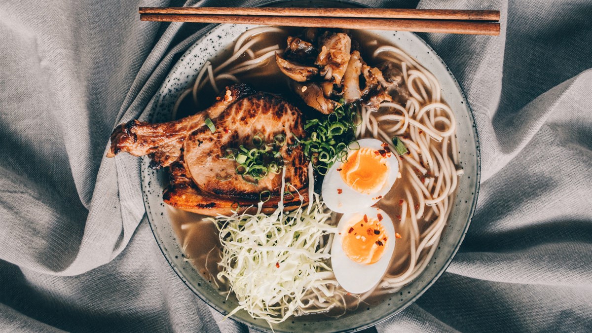 2 cách làm mì miso ramen và mì ramen kim chi thơm ngon chuẩn vị - Hình 1