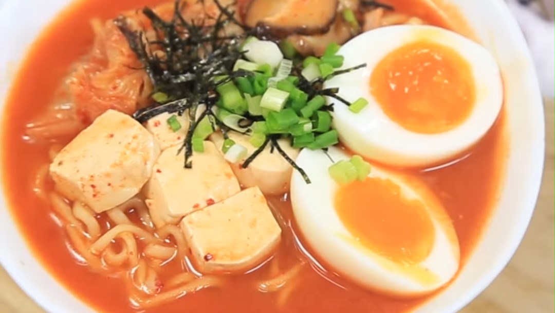 2 cách làm mì miso ramen và mì ramen kim chi thơm ngon chuẩn vị - Hình 21