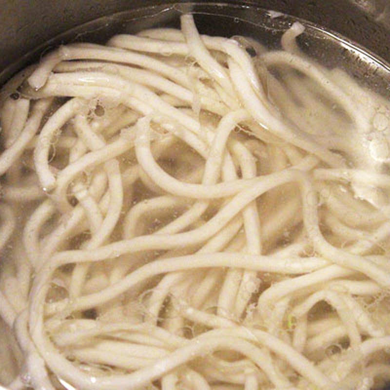 2 cách nấu mì udon gà và kim chi đậm đà, thơm phức cực ngon miệng - Hình 19