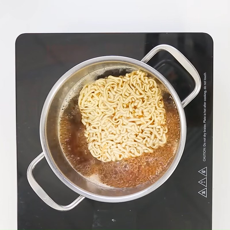 2 cách nấu mì udon gà và kim chi đậm đà, thơm phức cực ngon miệng - Hình 9