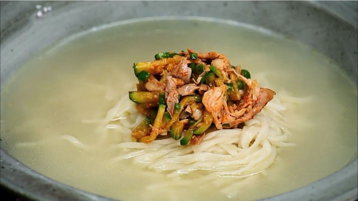 3 cách nấu mì gà thơm ngon đơn giản dễ làm cho bữa sáng đủ chất - Hình 34