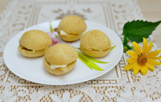 Cách làm bánh mì kẹp thịt đơn giản hấp dẫn tại nhà - Hình 1
