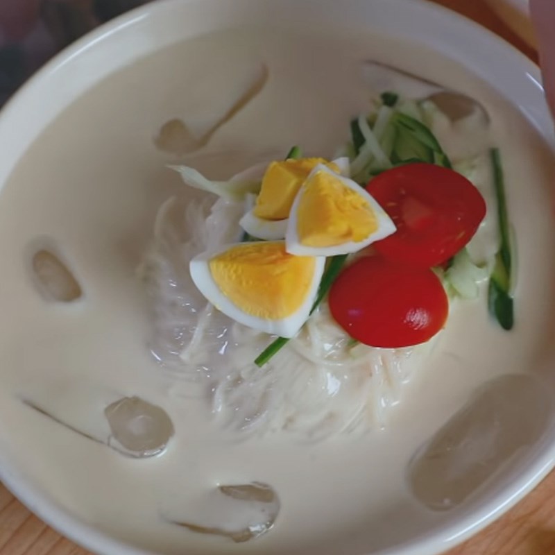 Cách làm mì lạnh sữa đậu nành (Kongguksu) Hàn Quốc thơm ngon chuẩn vị - Hình 19