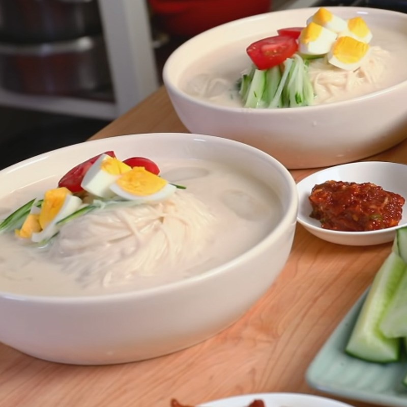 Cách làm mì lạnh sữa đậu nành (Kongguksu) Hàn Quốc thơm ngon chuẩn vị - Hình 20